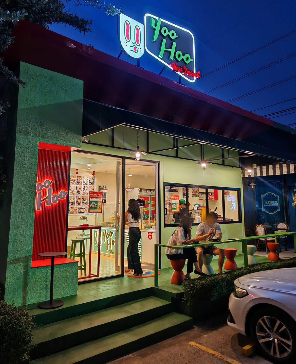 For LeaseholdRetail SpaceKasetsart, Ratchayothin : Cheap lease, cafe-dessert shop. With franchise Town in Town Lat Phrao 94, an area of ​​people with purchasing power