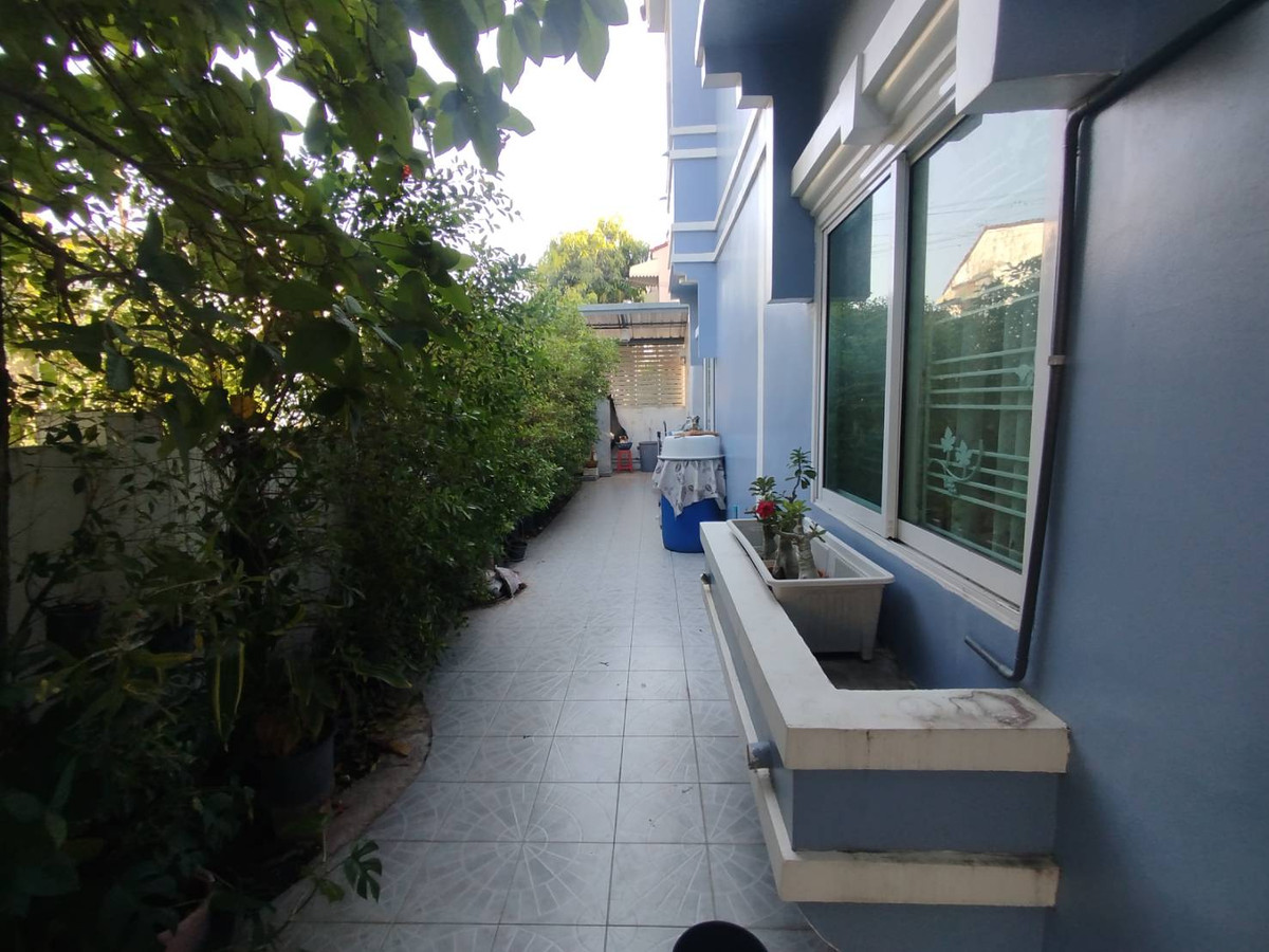 ขายทาวน์โฮมนนทบุรี บางใหญ่ บางบัวทอง : ขายทาวน์เฮ้าส์  หมู่บ้านนันทนาการ์เด้น2 30.3 ตรว. ซอยท่าอิฐ บางรักน้อย นนทบุรี 