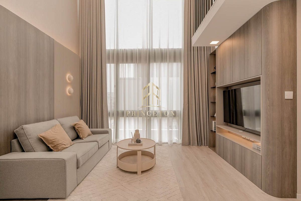 บ้านพัฒนาการ ศรีนครินทร์ : ขายหรือให้เช่า วีเว่ กรุงเทพกรีฑา 4 ห้องนอน 📞092-4252445 Vive Krungthep Kreetha