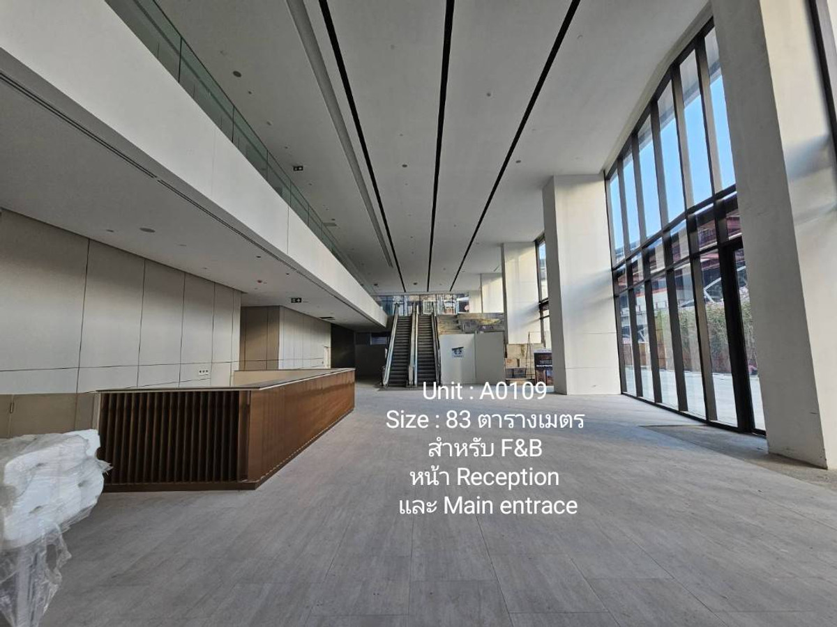 For RentOfficeAri,Anusaowaree : Office space for rent Shop space for rent  Origin complex sanampao BTS Sanam Pao, Phahonyothin Road, has a connection from BTS into the building, 87 sq m., rent 73,950 baht/month.