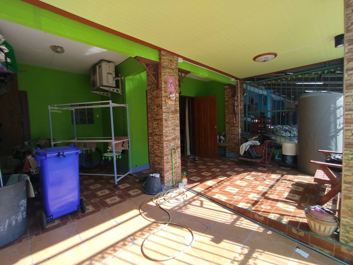 ขายทาวน์โฮมนนทบุรี บางใหญ่ บางบัวทอง : ขายทาวน์เฮ้าส์ หมู่บ้านพฤกษา 18 ซอยแก้วอินทร์ นนทบุรี