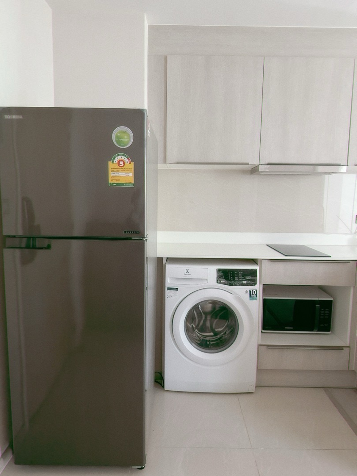 For RentCondoSukhumvit, Asoke, Thonglor : vtara 1 room available