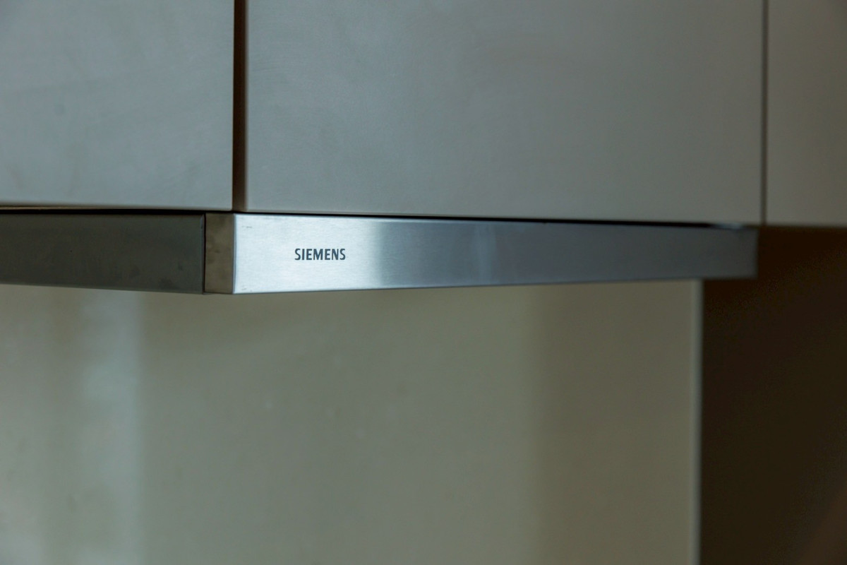 For RentCondoSukhumvit, Asoke, Thonglor : Marque Sukhumvit 39 High-Floor 2-Bedroom Spacious Residence with Open View Please call: 062-496-6454