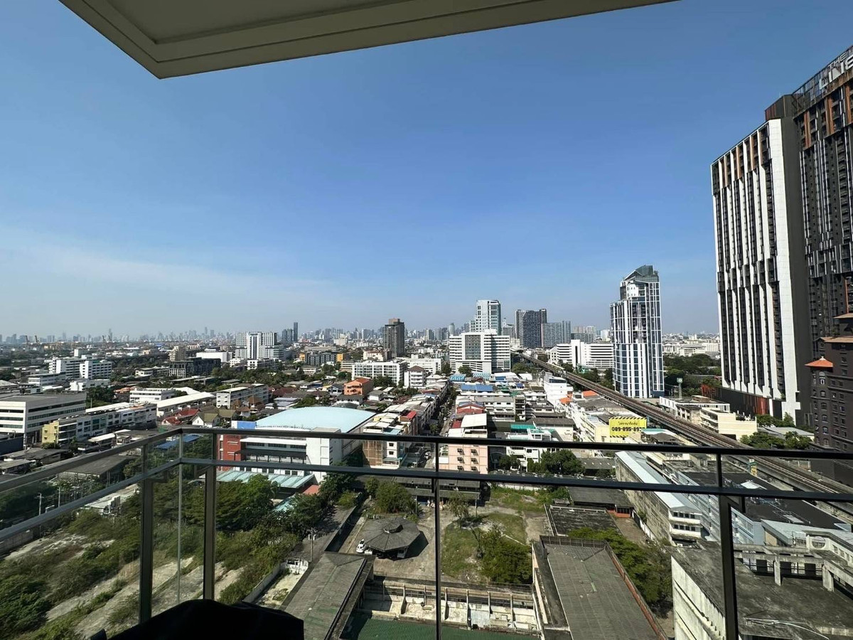 For SaleCondoOnnut, Udomsuk : Condo for Sale: The Room Sukhumvit 62 Near BTS Ekkamai 
