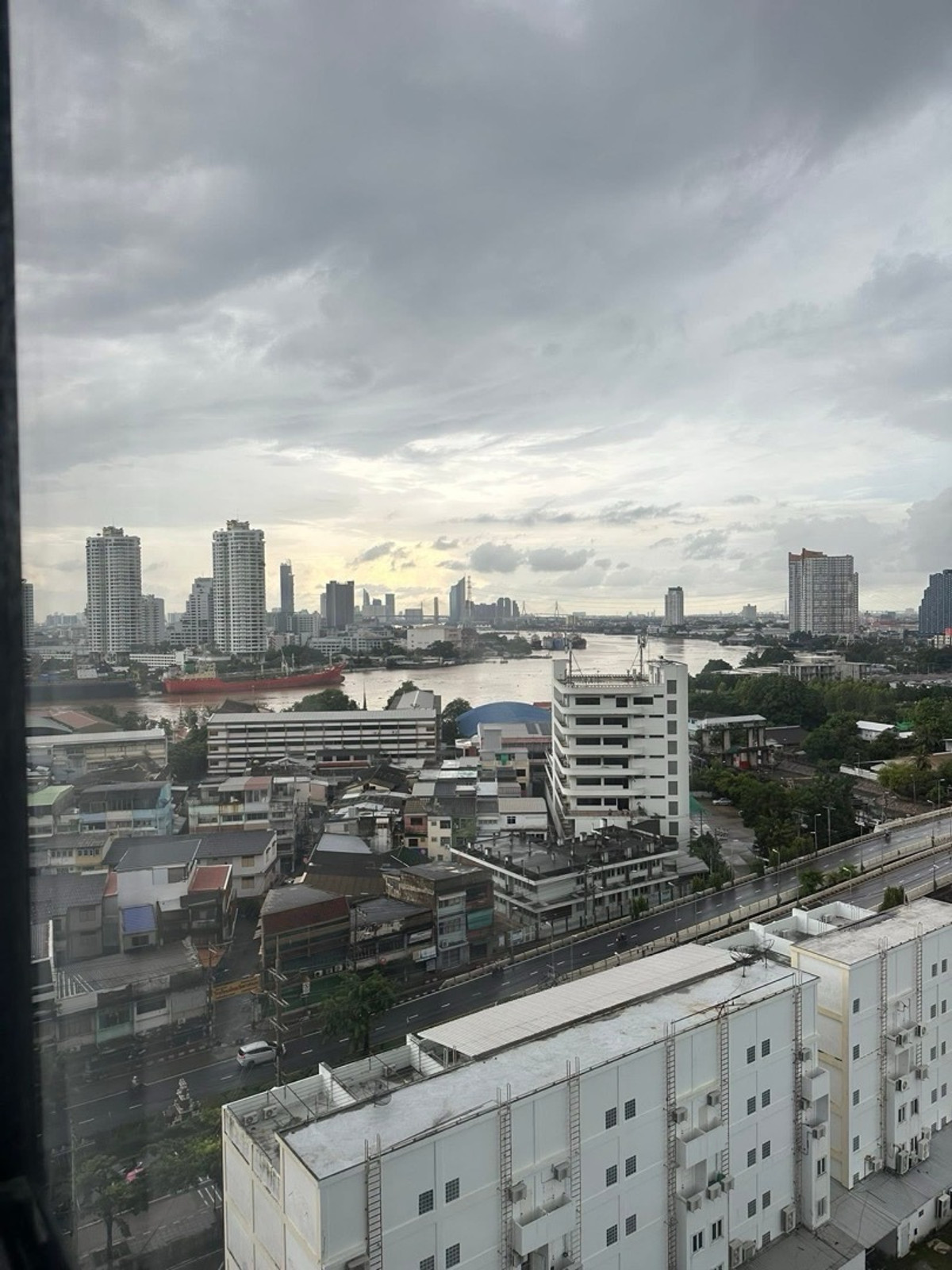 ขายคอนโดวงเวียนใหญ่ เจริญนคร : ขายคอนโดนิช โมโนเจริญนคร