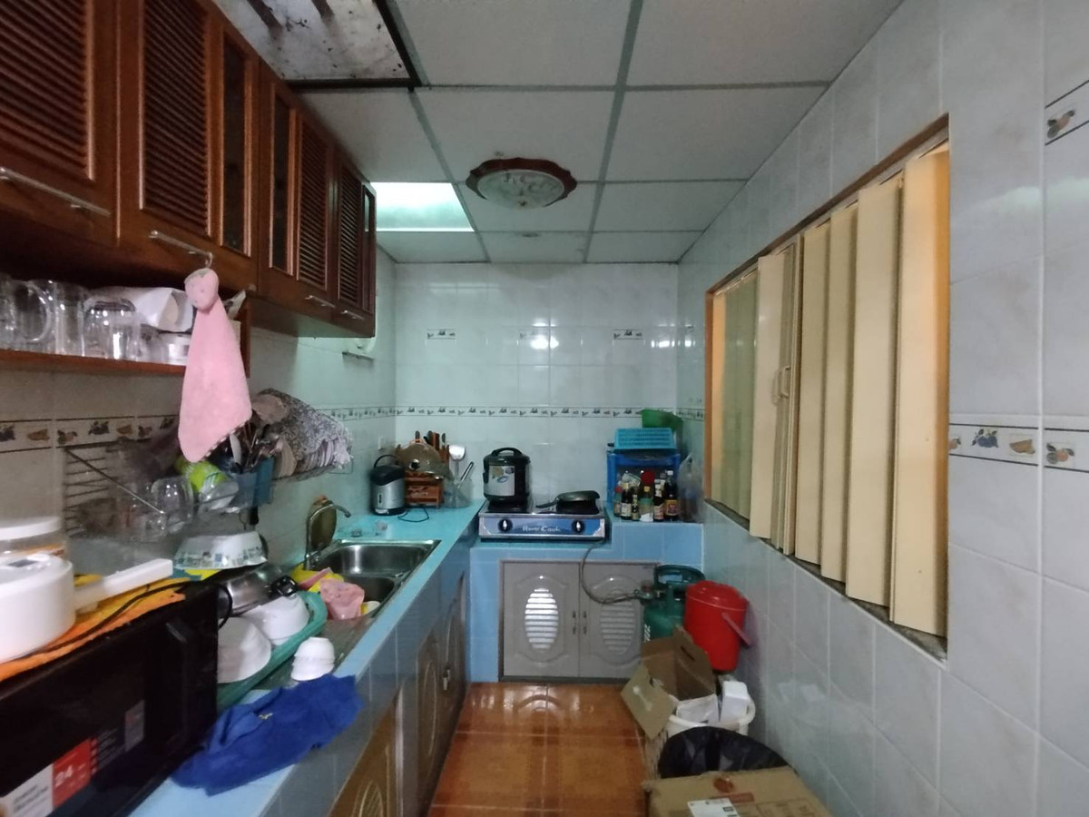 ขายทาวน์โฮมนนทบุรี บางใหญ่ บางบัวทอง : ขายทาวน์เฮ้าส์ หมู่บ้านพฤกษา 18 ซอยแก้วอินทร์ นนทบุรี