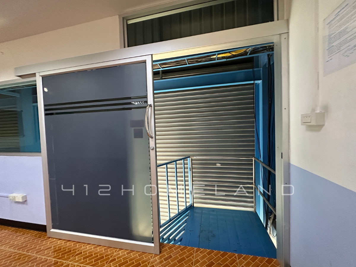 For SaleWarehouseSamut Prakan,Samrong : Urgent sale! Warehouse-factory 850 sq m, area 1 rai, large vehicles can enter, complete water and electricity, Bang Sao Thong, Samut Prakan.