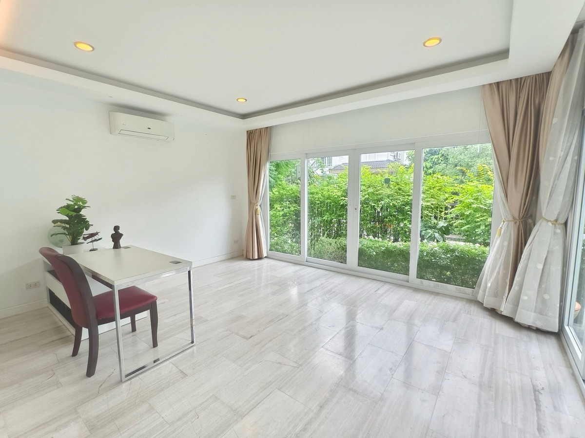 ขายบ้านพัฒนาการ ศรีนครินทร์ : ขายบ้านเดี่ยว มัณฑนา พระราม 9 ศรีนครินทร์ กรุงเทพกรีฑา บ้านหลังใหญ่