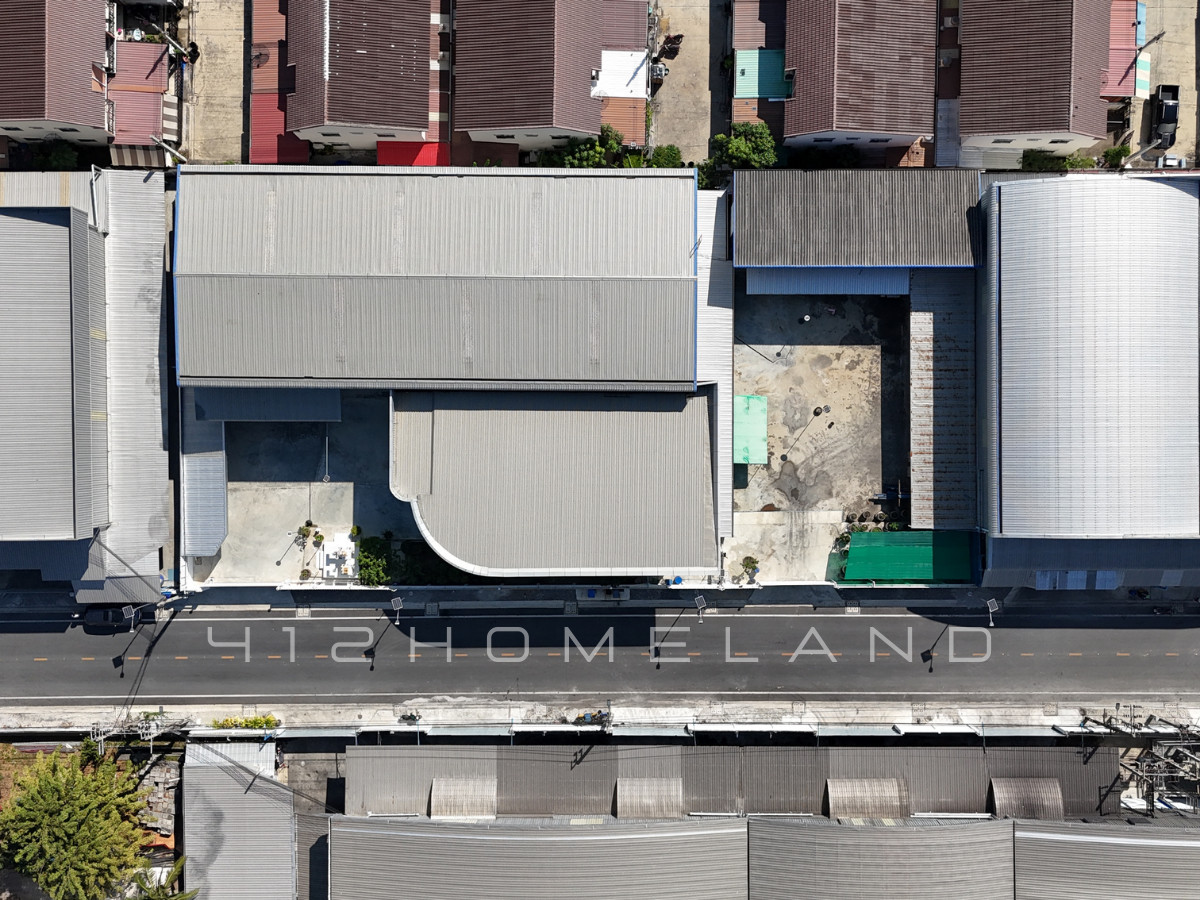 For SaleWarehouseSamut Prakan,Samrong : Urgent sale! Warehouse-factory 850 sq m, area 1 rai, large vehicles can enter, complete water and electricity, Bang Sao Thong, Samut Prakan.