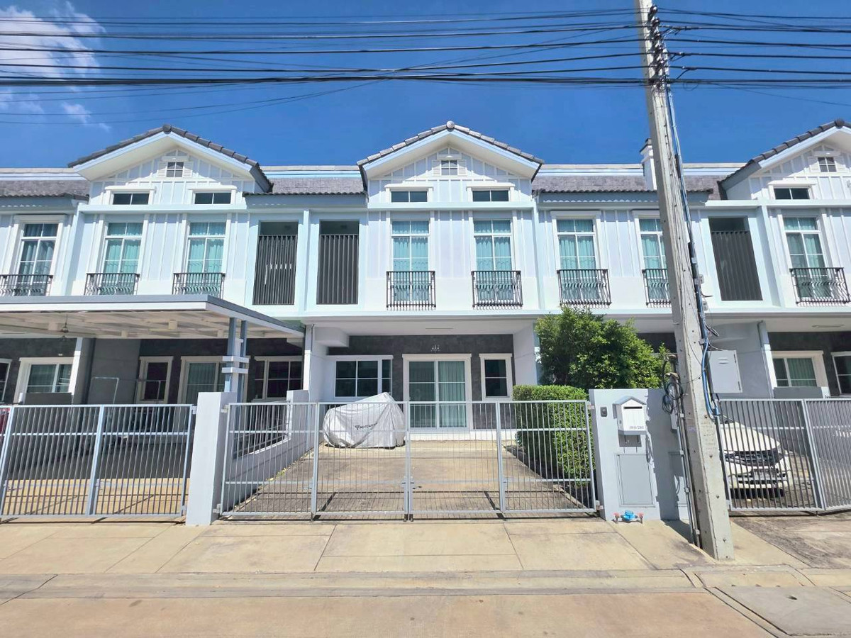 For SaleTownhomeBangna, Bearing, Lasalle : 🏠2-story townhouse for sale, Villaggio Srinakarin-Bangna 2 (Villaggio 2 Srinakarin-Bangna), ready to move in.