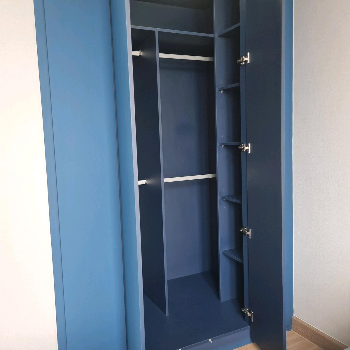 CondoRamkhamhaeng, Hua Mak : Yoo Charoen Resident Town in Town Ramkhamhaeng, along the expressway, 2 bedrooms, beautifully decorated, luxury furniture, famous brand, selling cheap for 6 million, if interested contact us line goodasset