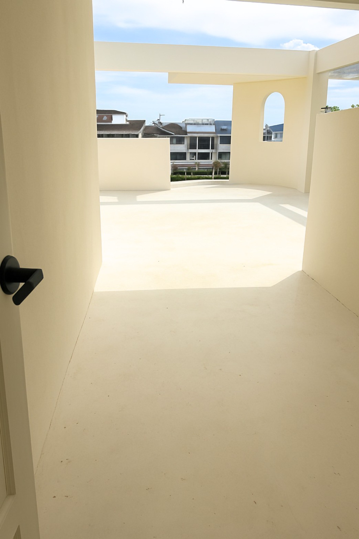 ขายทาวน์โฮมลาดพร้าว เซ็นทรัลลาดพร้าว : ทาวน์โฮม ซอย ลาดพร้าว 35 / 5 ห้องนอน (ขาย), Townhome Soi Ladprao 35 / 5 Bedrooms (FOR SALE) TPM304