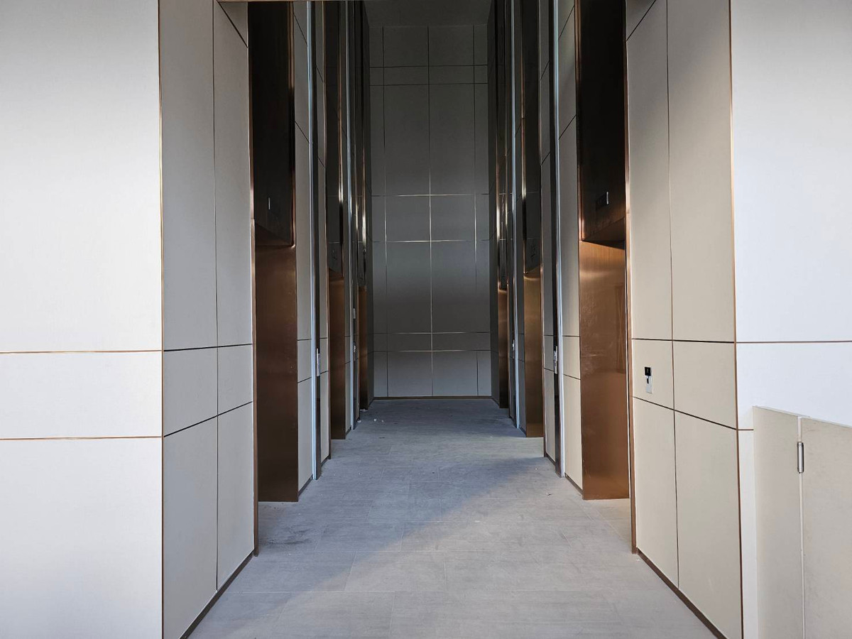 For RentOfficeAri,Anusaowaree : Office space for rent Shop space for rent  Origin complex sanampao BTS Sanam Pao, Phahonyothin Road, has a connection from BTS into the building, 87 sq m., rent 73,950 baht/month.