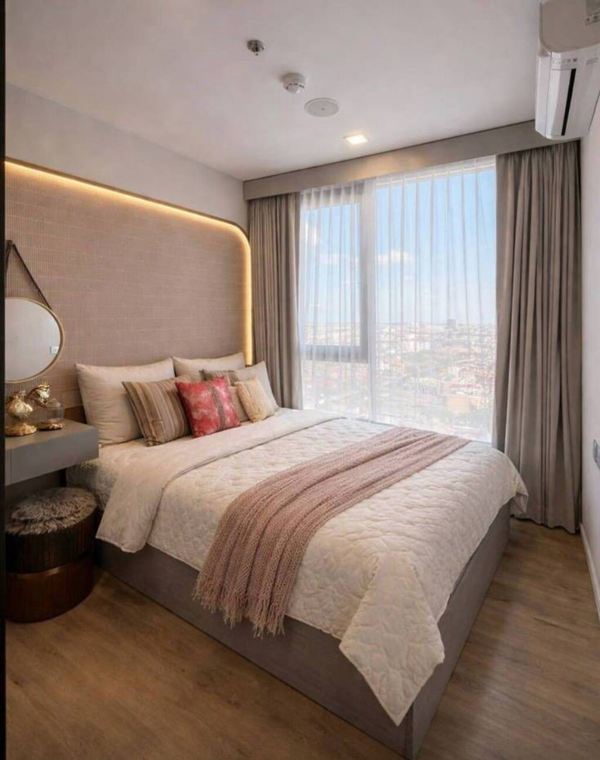 For RentCondoRamkhamhaeng, Hua Mak : For Rent Modiz Rhyme Ramkhamhaeng Unit 359/368 (New Room)