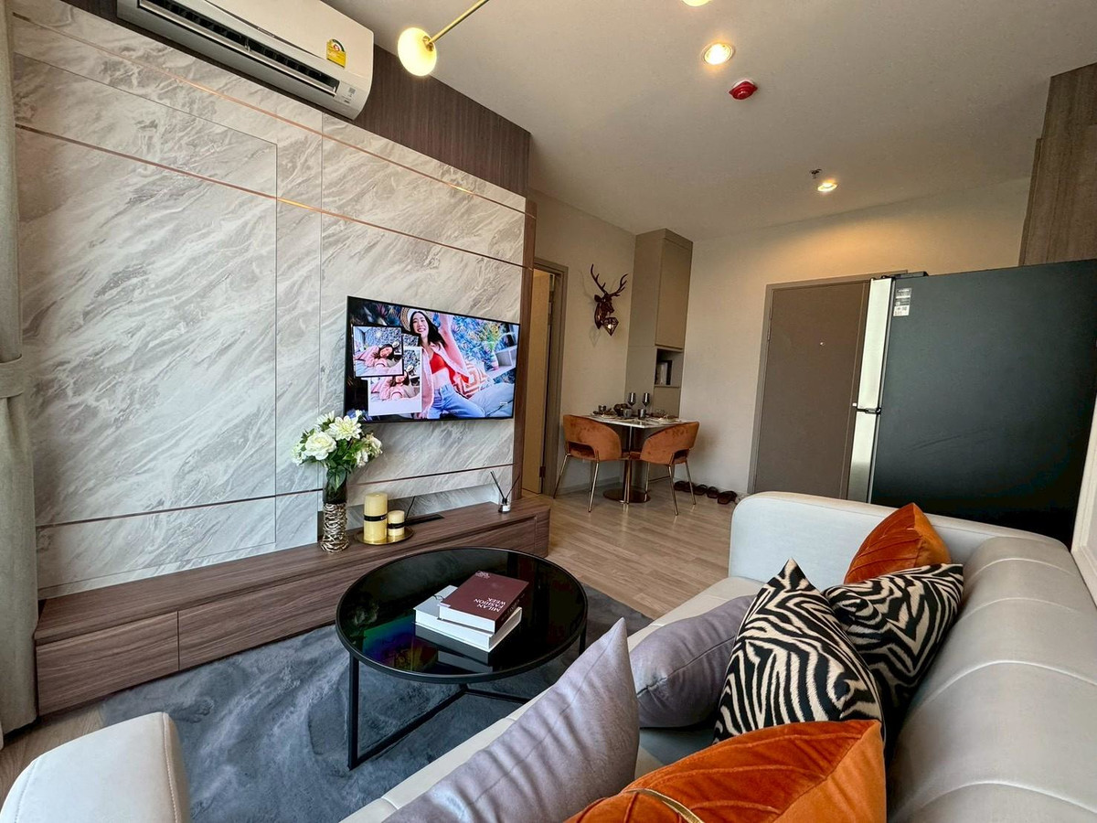For SaleCondoBangna, Bearing, Lasalle : Ideo Mobi Sukhumvit Eastpoint, 1 bedroom, fully furnished, ready to move in, good location, walk only 250 m. to BTS Bangna.