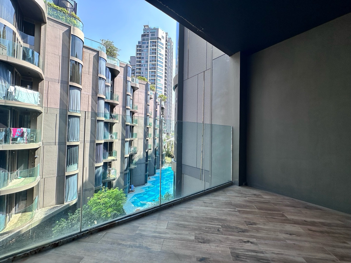 คอนโดสุขุมวิท อโศก ทองหล่อ : 3 ห้องนอน 3 ที่จอดรถ | Pet Friendly | Rent&Sell | พร้อมอยู่ - 082-4499822