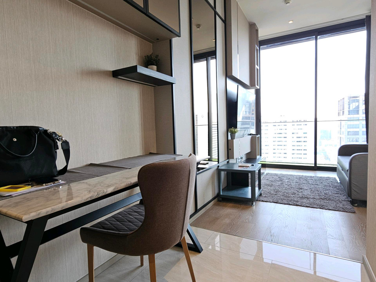 For RentCondoSilom, Saladaeng, Bangrak : แอสตัน สีลม ให้เช่า 1 นอน 1 น้ำ พื้นที่ 49 ตรม  38,000 บาท สนใจโทร น้อง 096-2615656 พร้อมให้นัดหมายเข้าชมทุกวันAshton Silom for RENT 1 bed 1 bath 49 Sq,m Rental price 38k call Nong 096-2615656 Ready to touring everydayห้องกว้าง 49 ตรม. พร้อมอยู่ได้เล