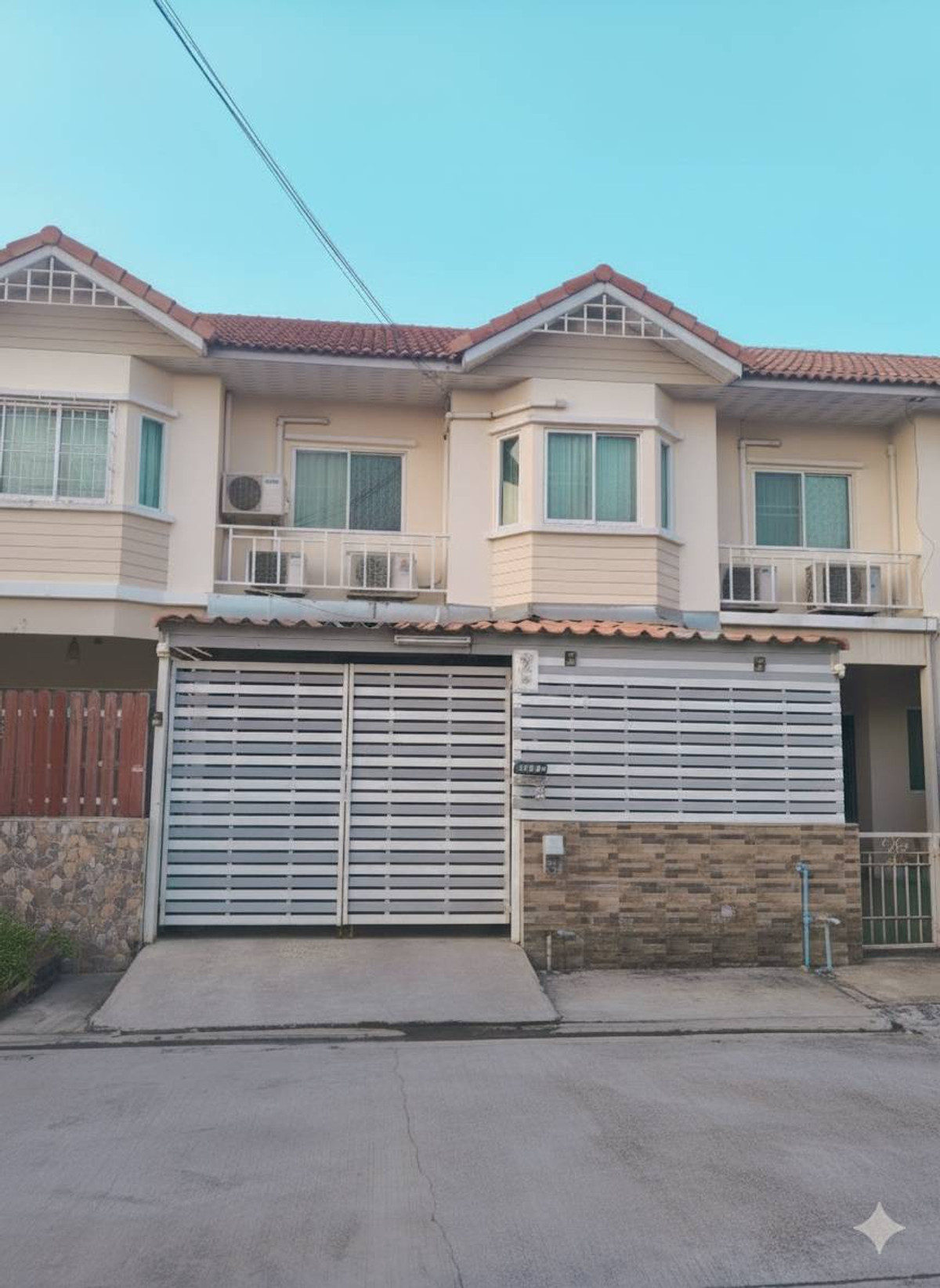 ขายทาวน์โฮมพระราม 2 บางขุนเทียน : ขายทาวน์โฮม 2 ชั้น พร้อมอยู่ หมู่บ้านพิศาลเทียนทะเล 20 (สะแกงาม-พระราม2)