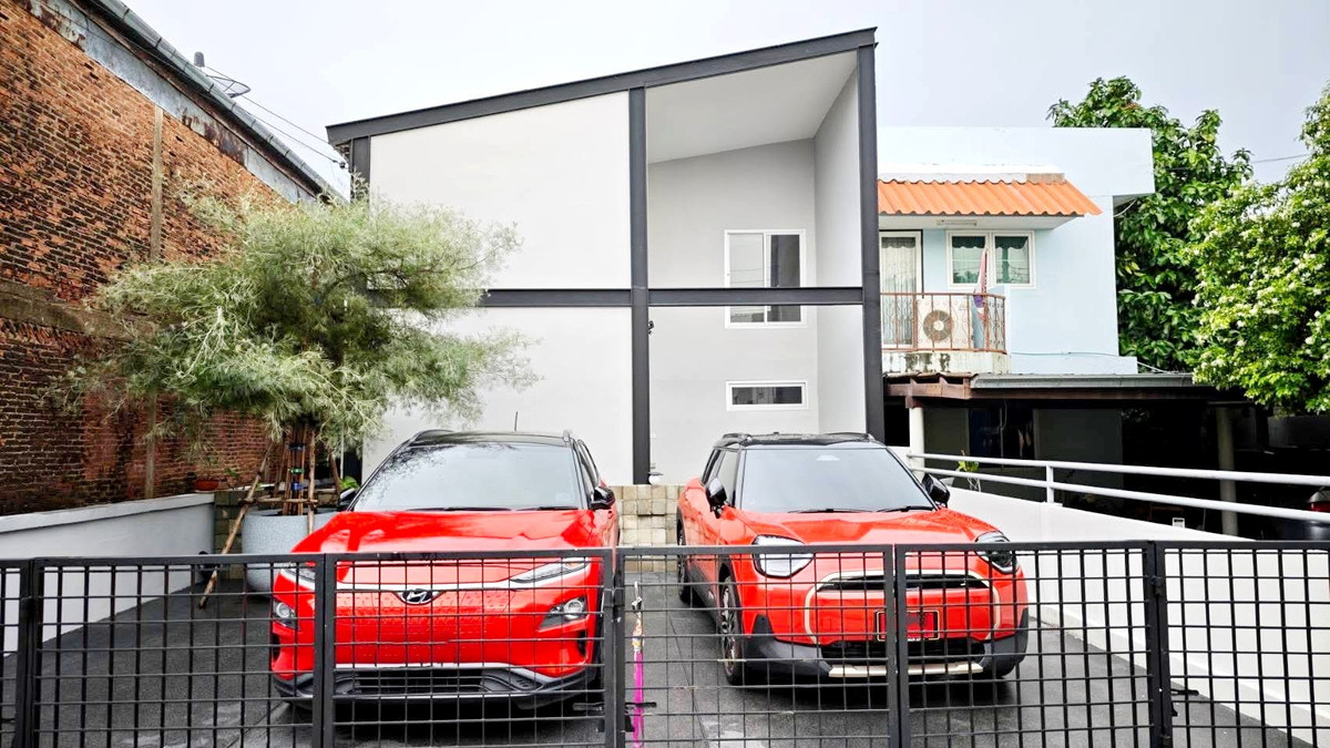 For RentChokchai 4, Ladprao 71, Ladprao 48, : H0700♛For sale: 3 bedroom semi-detached house⚝Lat Phrao-Chok Chai 4♜MRT Chok Chai 4∞065-9423251,099-5919653▚Line@newnormal