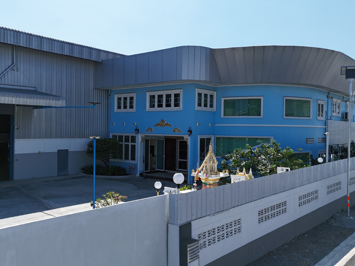 For SaleWarehouseSamut Prakan,Samrong : Urgent sale! Warehouse-factory 850 sq m, area 1 rai, large vehicles can enter, complete water and electricity, Bang Sao Thong, Samut Prakan.