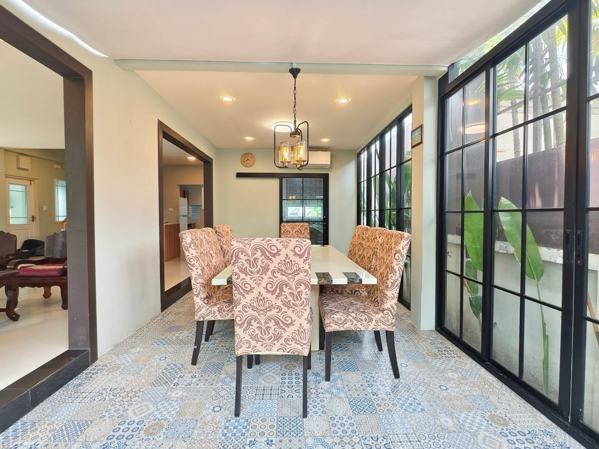 ขายบ้านพัฒนาการ ศรีนครินทร์ : ขายบ้านเดี่ยว มัณฑนา พระราม 9 ศรีนครินทร์ กรุงเทพกรีฑา บ้านหลังใหญ่