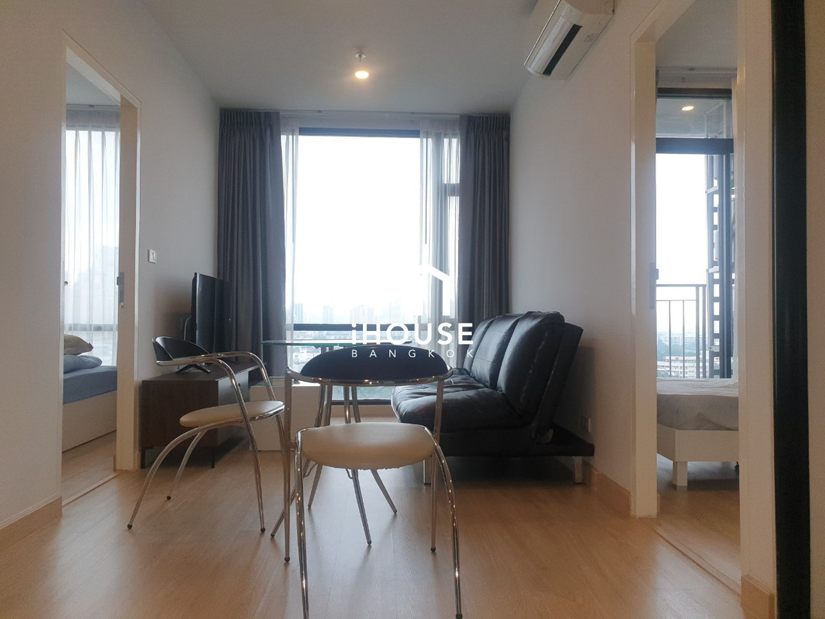 For RentCondoSathorn, Narathiwat : 2 beds  1 bath for rent at Bangkok Horizon Sathorn