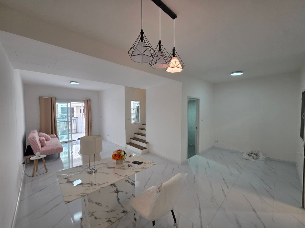 ให้เช่าทาวน์โฮมพระราม 2 บางขุนเทียน : ให้เช่าทาวน์โฮม พฤกษา วิลล์ 53/2 สะแกงาม - พระราม2 ใกล้ โลตัส พระราม 2 เพียง 5 นาที