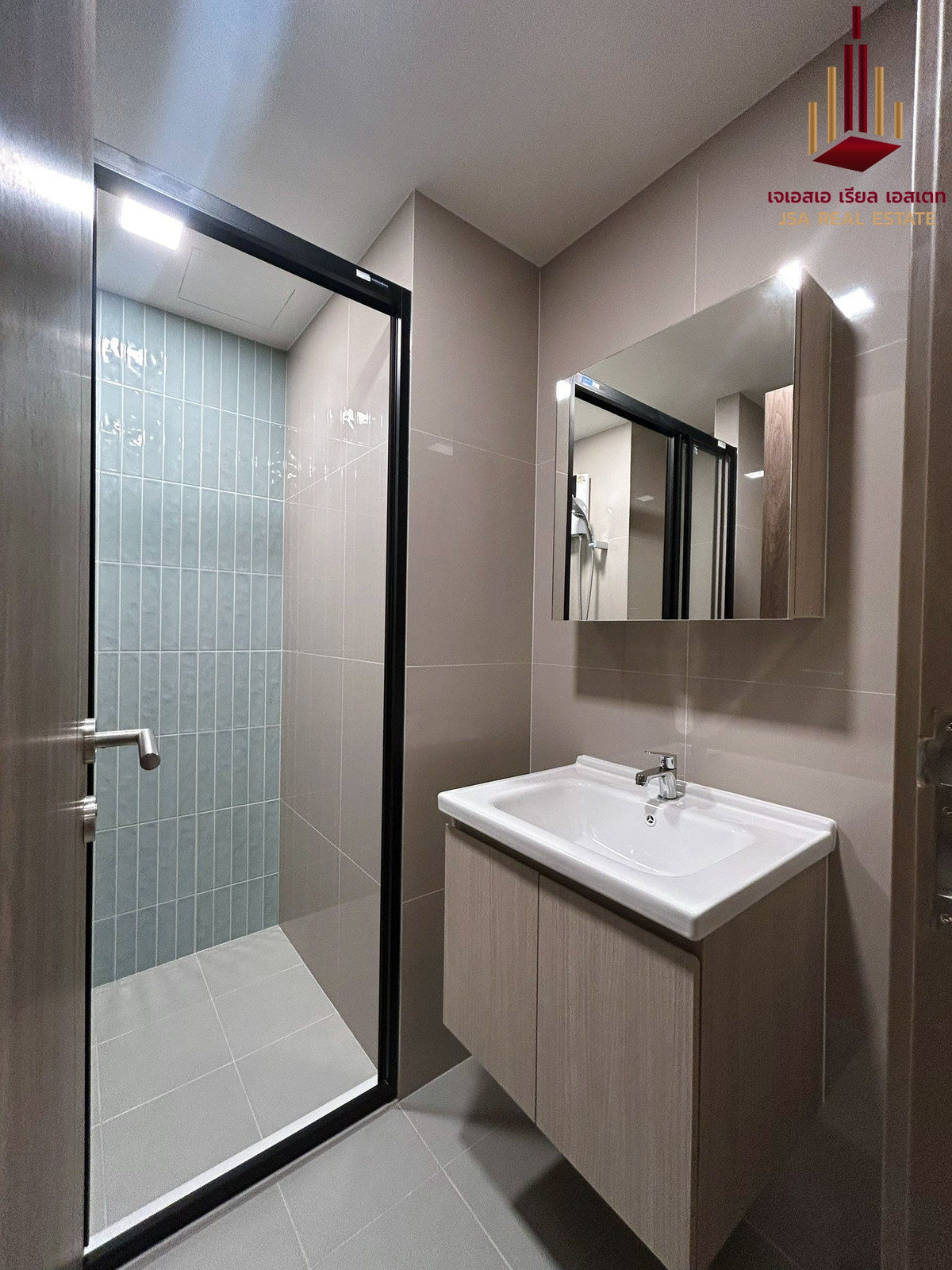 For RentCondoSamut Prakan,Samrong : ✨ For Rent: The Muve Sukhumvit 107 Condo ✨ 💰 Only 25,000 THB/month