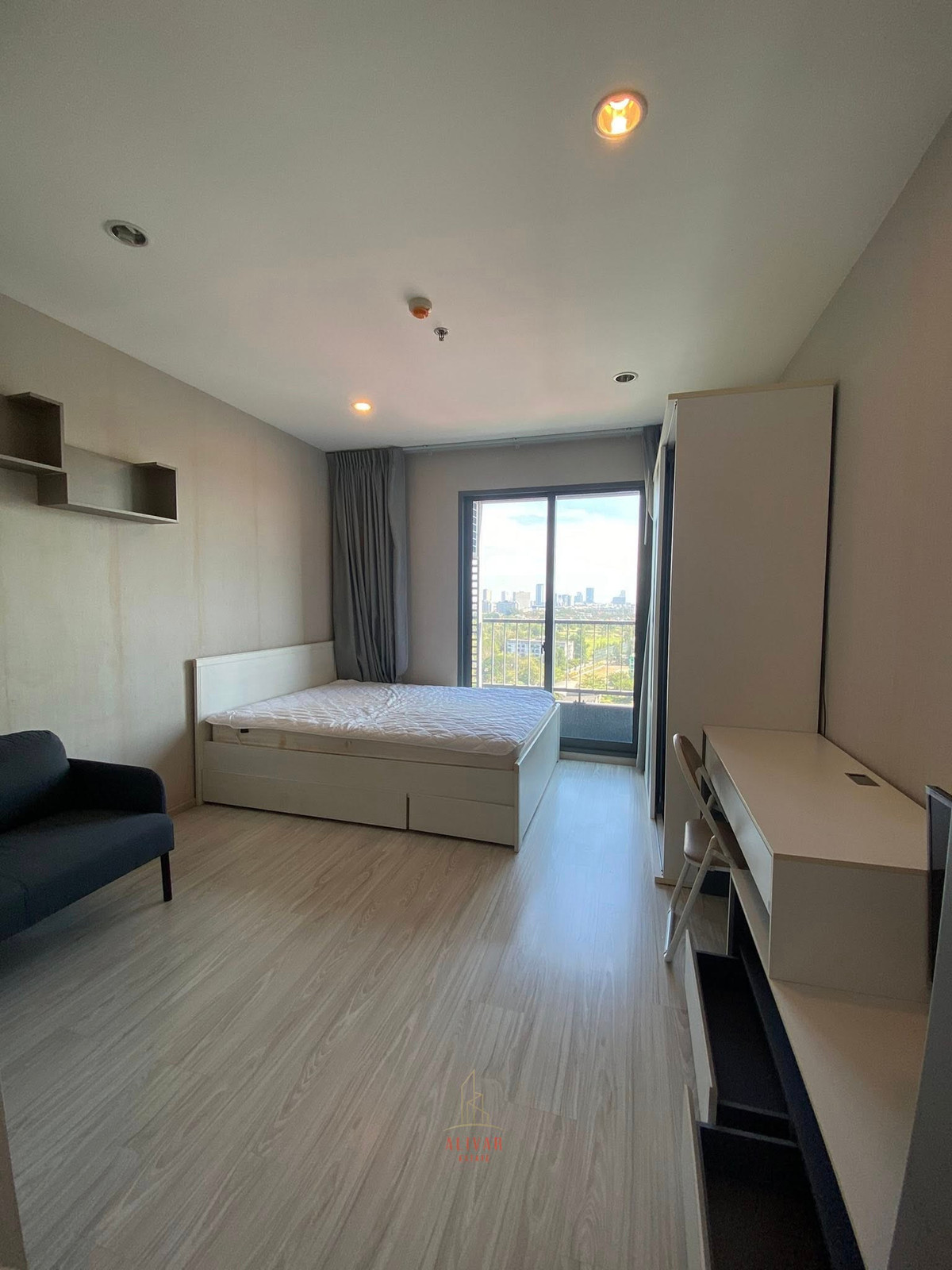 ให้เช่าคอนโดบางนา แบริ่ง ลาซาล : RC010126 Condo for rent at IDEO Mobi Sukhumvit Eastgate ใกล้ BTS บางนา