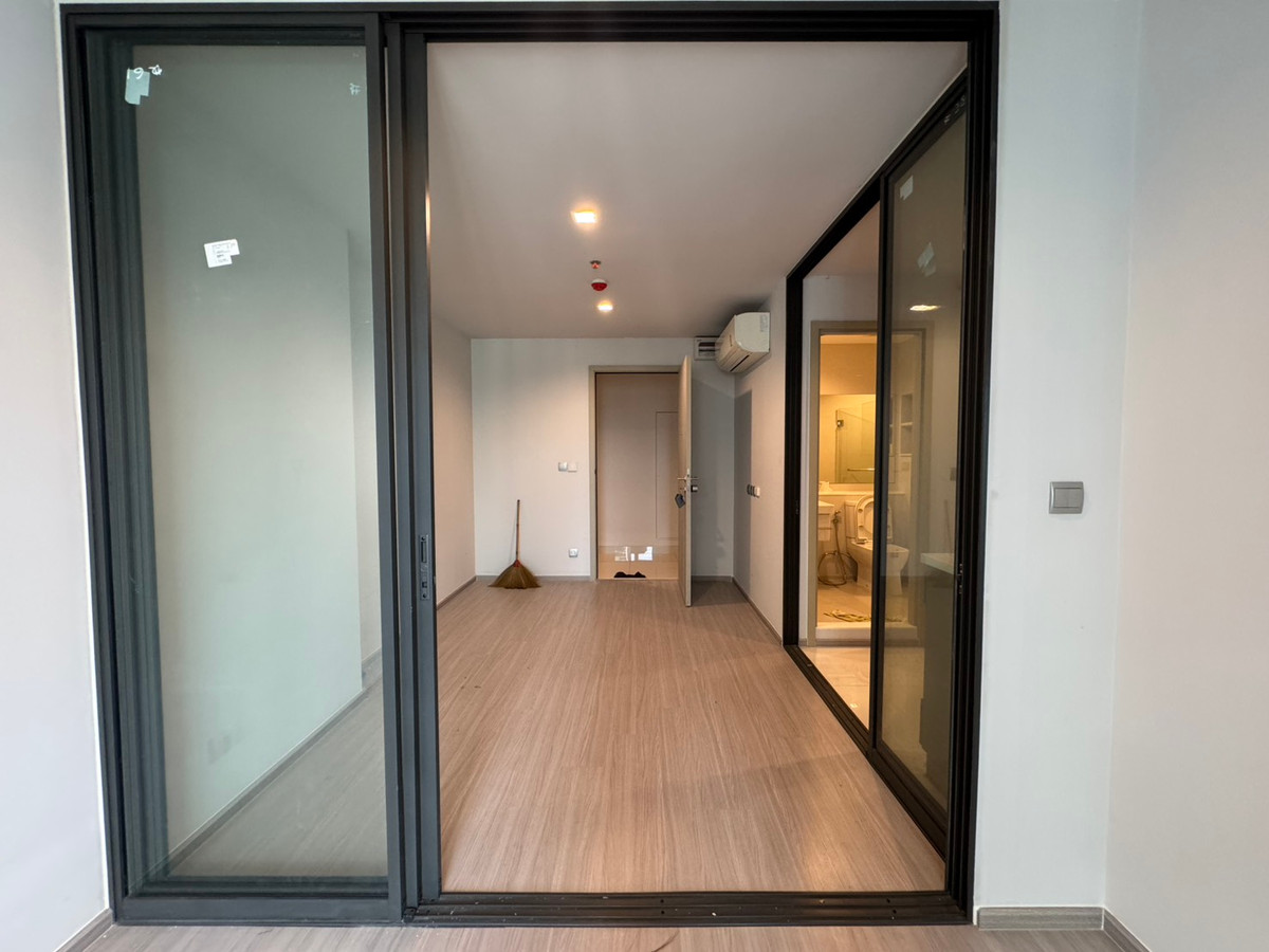 ขายคอนโดลาดพร้าว เซ็นทรัลลาดพร้าว : 🔥 ขาย 🔥 ไลฟ์ ลาดพร้าว - Life Ladprao / 1 ห้องนอน POP031