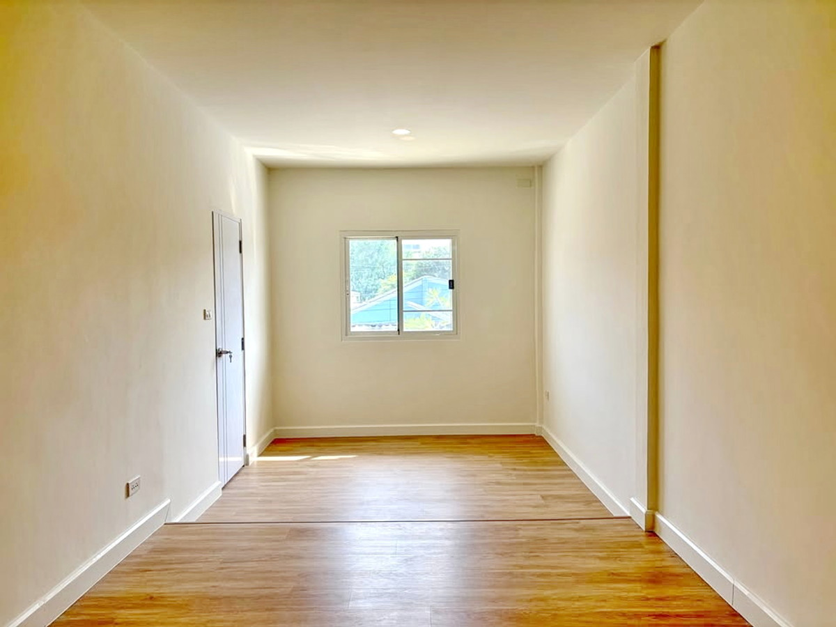 ขายทาวน์โฮมโชคชัย4 ลาดพร้าว71 : H0795♛♚ทาวน์เฮ้าส์ 3 ห้องนอน ให้เช่า𝓼ขาย⚝โชคชัย 4♜MRT โชคชัย 4∞099-5919653,065-9423251▚Line@sureresidence