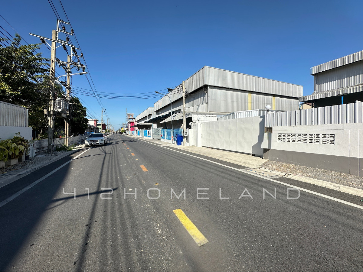 For SaleWarehouseSamut Prakan,Samrong : Urgent sale! Warehouse-factory 850 sq m, area 1 rai, large vehicles can enter, complete water and electricity, Bang Sao Thong, Samut Prakan.