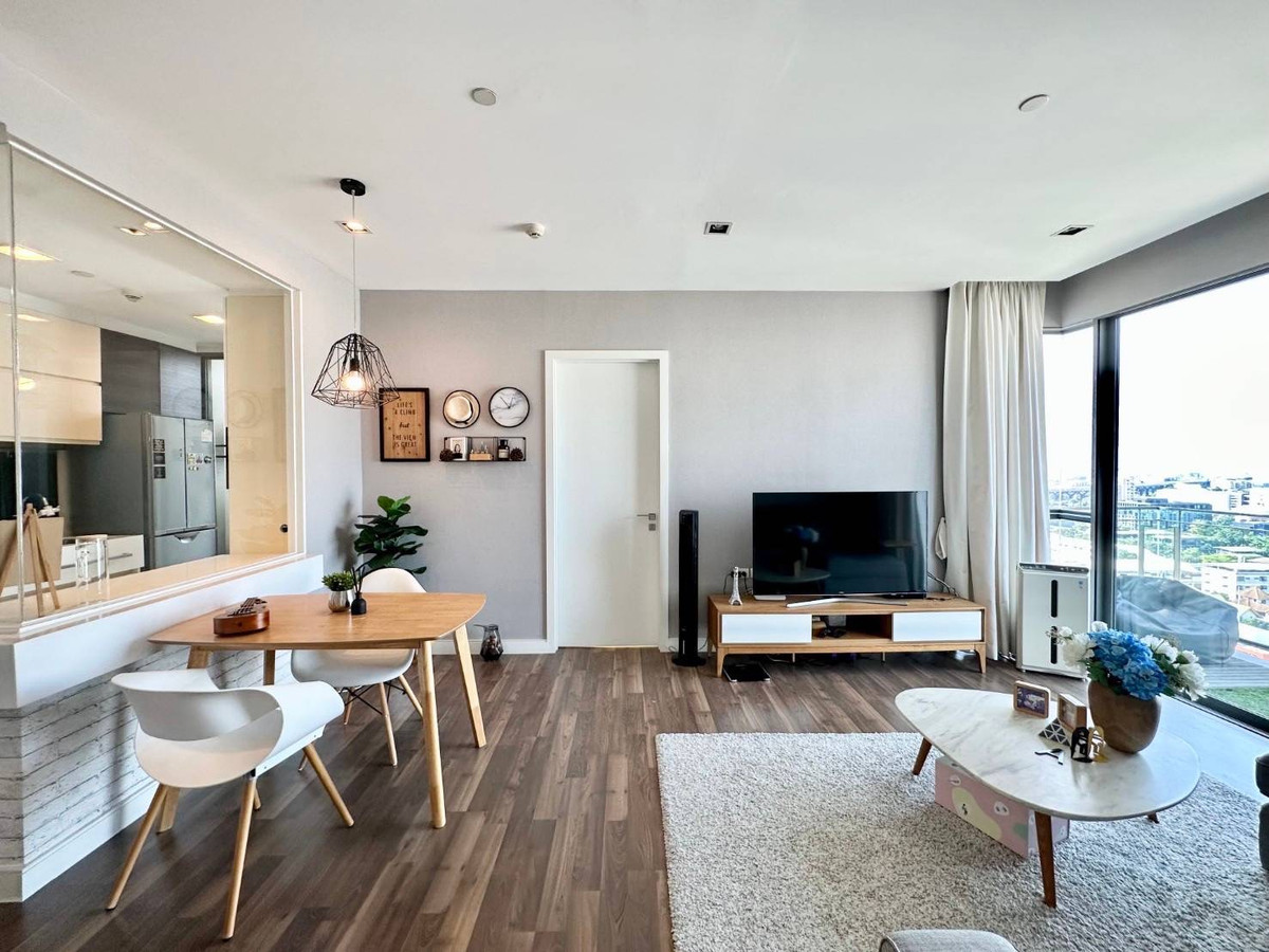 For SaleCondoOnnut, Udomsuk : Condo for Sale: The Room Sukhumvit 62 Near BTS Ekkamai 