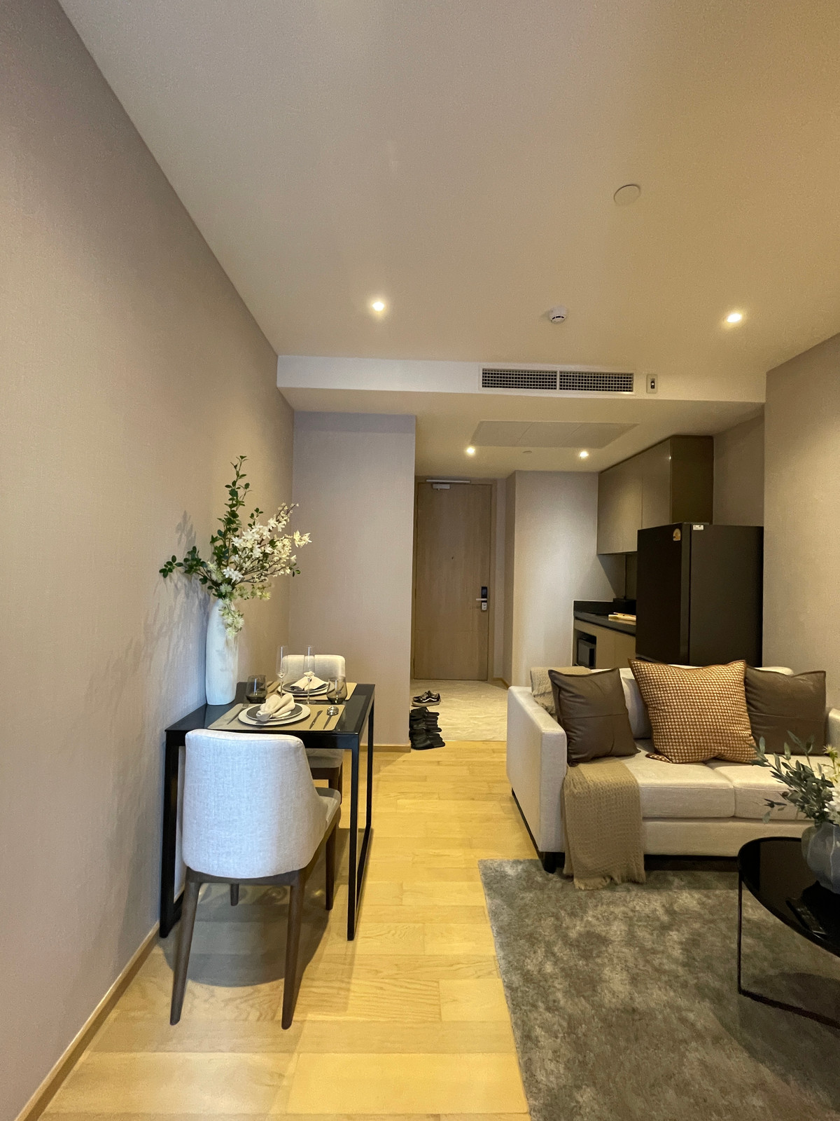 For SaleCondoRama9, Petchburi, RCA : Condo for sale, Ashton Asoke-Rama 9, functions, 1 bedroom, 1 bathroom, area 34.82 sq m, in the OMEGA building. Fully decorated and ready to move in (Fully-Decorated) and receive full promotions. The ultimate in luxury in the heart of New CBD only 230 m. f