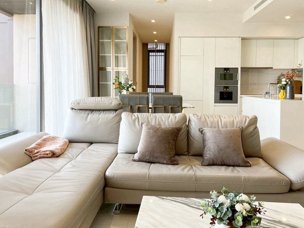 For RentCondoSukhumvit, Asoke, Thonglor : For Rent 🔹Vittorio Sukhumvit 39🔹• 2 Bedrooms 2 Bathrooms • 136.07sq.m. • High floor