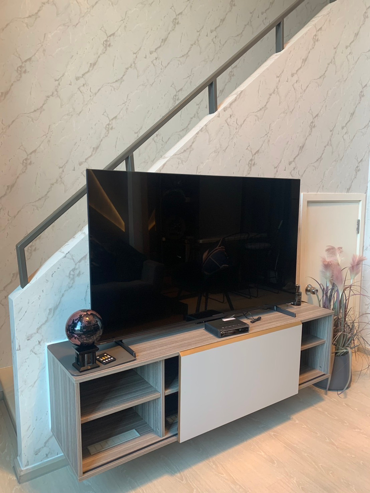 ขายคอนโดวิภาวดี ดอนเมือง หลักสี่ : ✨ พร้อมขายห้องสวย หายาก  KnightsBridge Phaholyothin–Interchange | Live–Work Luxury Duplex  