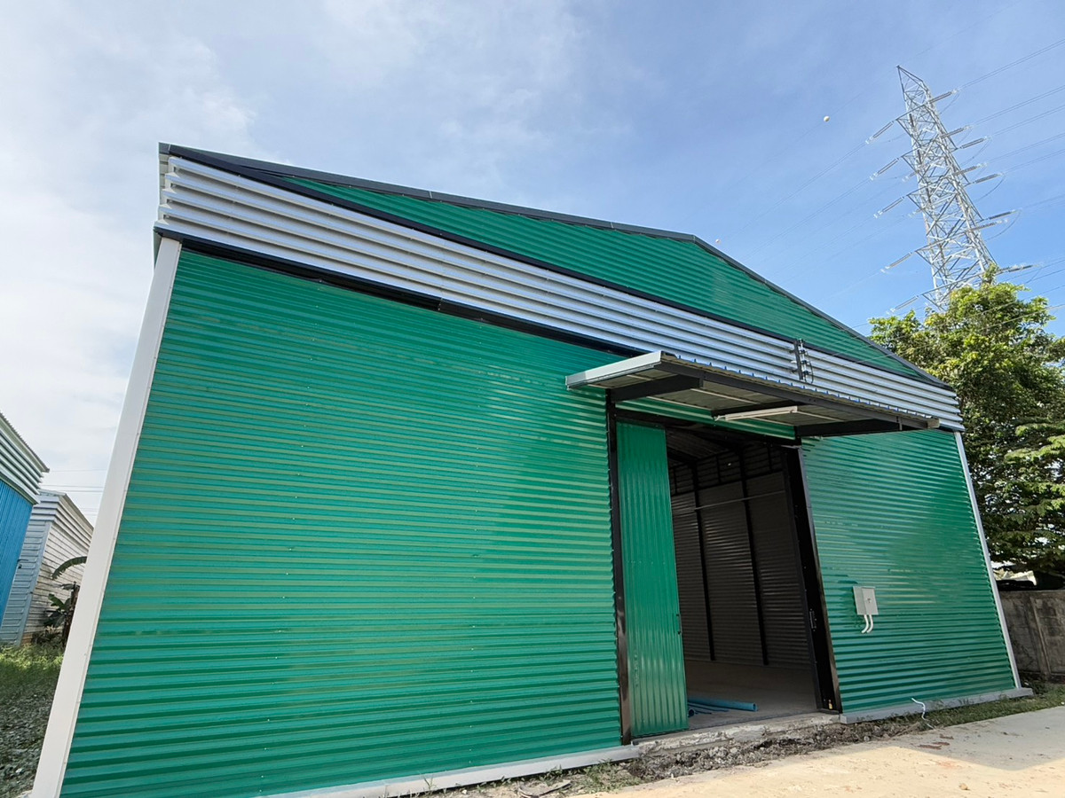 For RentWarehouseSamut Prakan,Samrong : Newly built warehouse for rent, 150, 300, 360 sq m., good location, Bang Phli Yai, Theparak, near Bangna Hospital, 5 Soi Thai Land, Khlong Asia, Bang Phli Fresh Market.