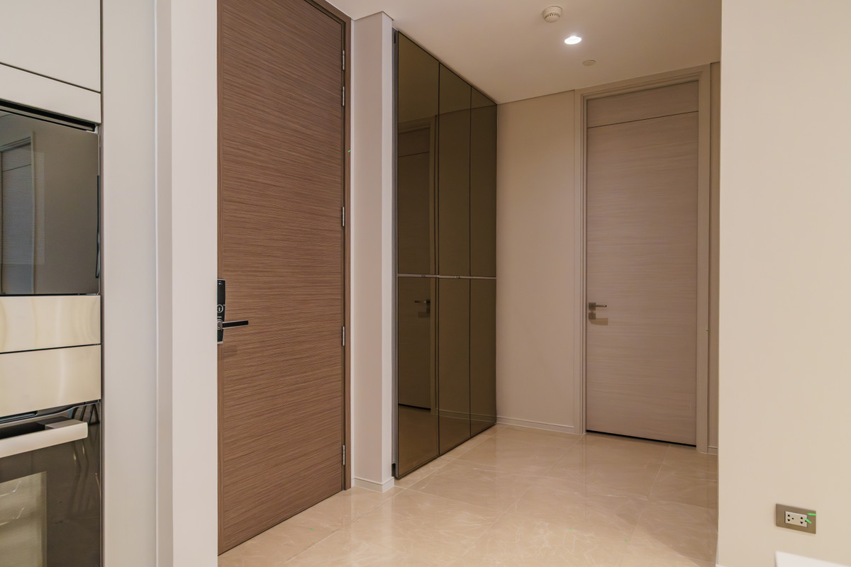 CondoWitthayu, Chidlom, Langsuan, Ploenchit : ✨Ultra Luxury Branded Residence by Kempinski Spacious 2-Bedroom Unit with Full Services Live like a 5-Star Hotel in the Heart of Bangkok