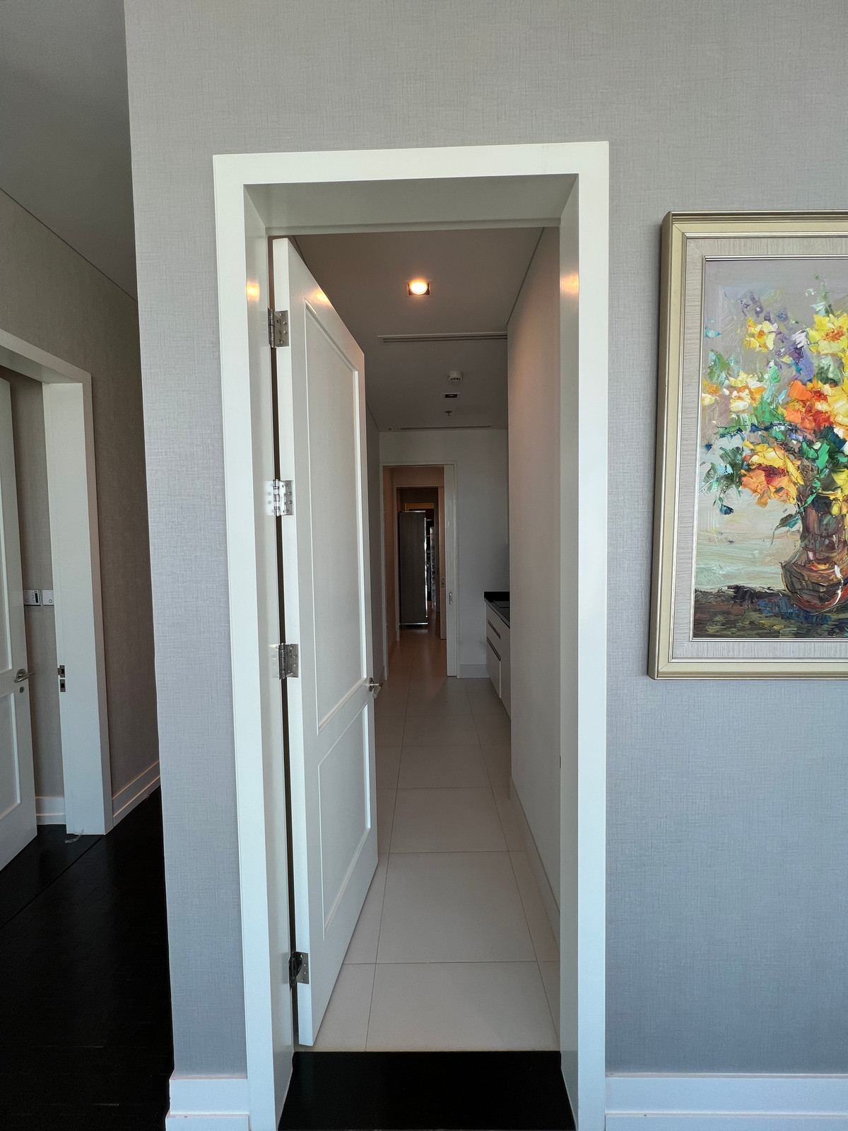 CondoSathorn, Narathiwat : 🏆✨ 4-Bedroom Penthouse at The Ritz-Carlton Residences Bangkok – 400,000 THB/month 🌆🔥