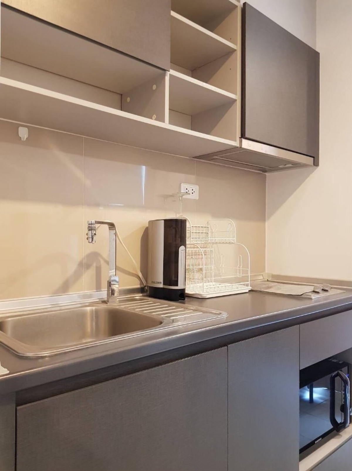 ให้เช่าคอนโดพระราม 9 เพชรบุรีตัดใหม่ RCA : ✅ TB9R128 ✅ Line : @p2nproperty