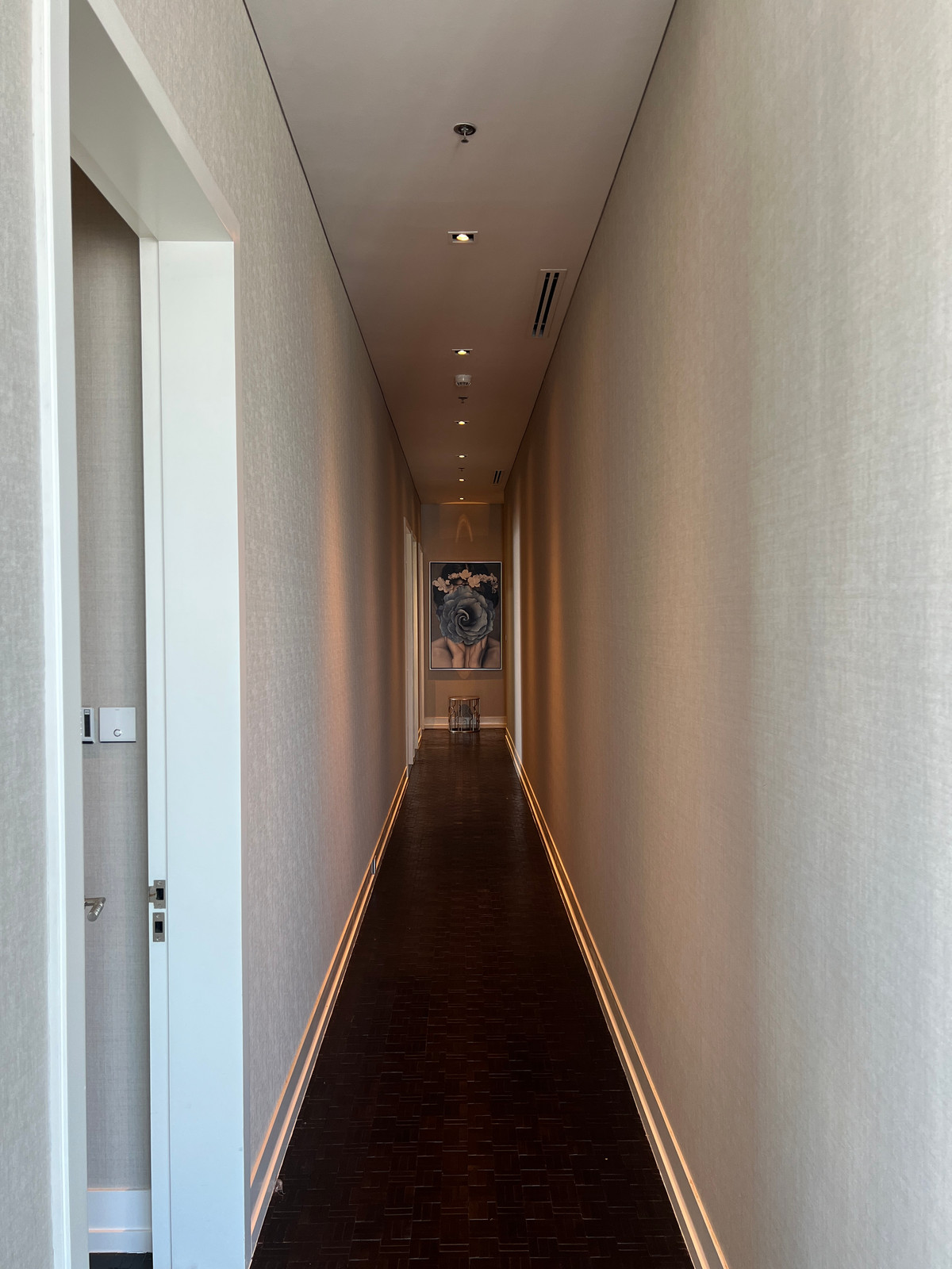 CondoSathorn, Narathiwat : 🏆✨ 4-Bedroom Penthouse at The Ritz-Carlton Residences Bangkok – 400,000 THB/month 🌆🔥