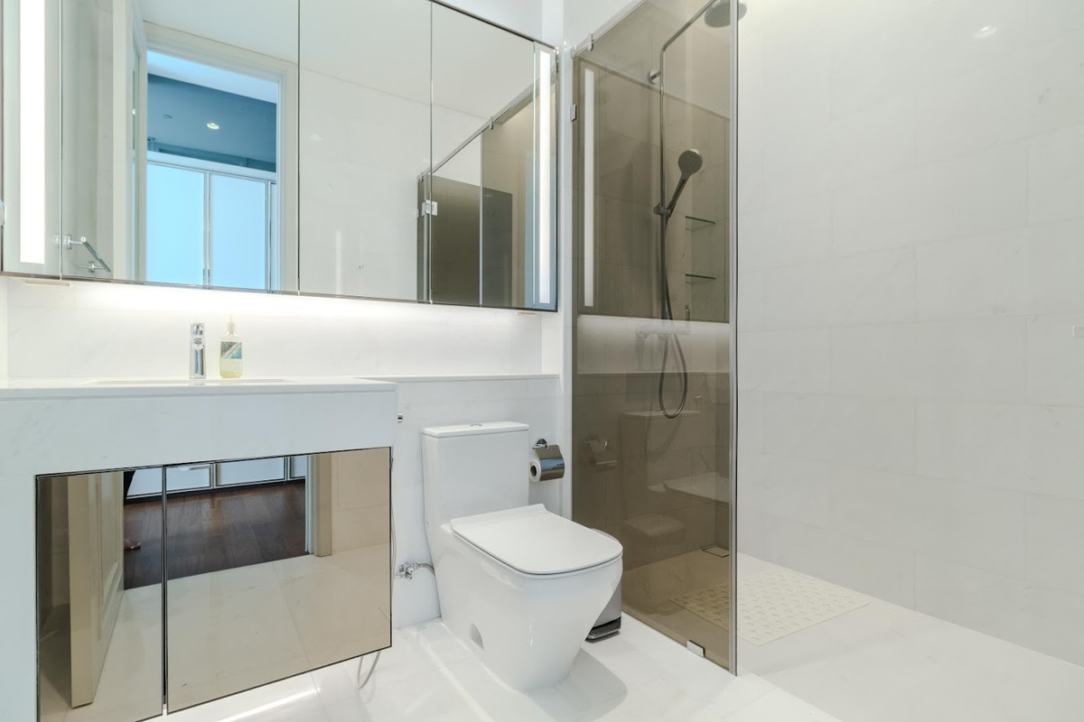 คอนโดวิทยุ ชิดลม หลังสวน : ✨ขาย/ให้เช่าเพนท์เฮาส์สุดหรูพร้อมสระว่ายน้ำบนระเบียงส่วนตัว The Residences at Sindhorn Kempinski 4 ห้องนอน พื้นที่ใหญ่ เฟอร์นิเจอร์ครบ ระเบียงใหญ่ วิวสวย ใกล้ BTS ราชดำริ