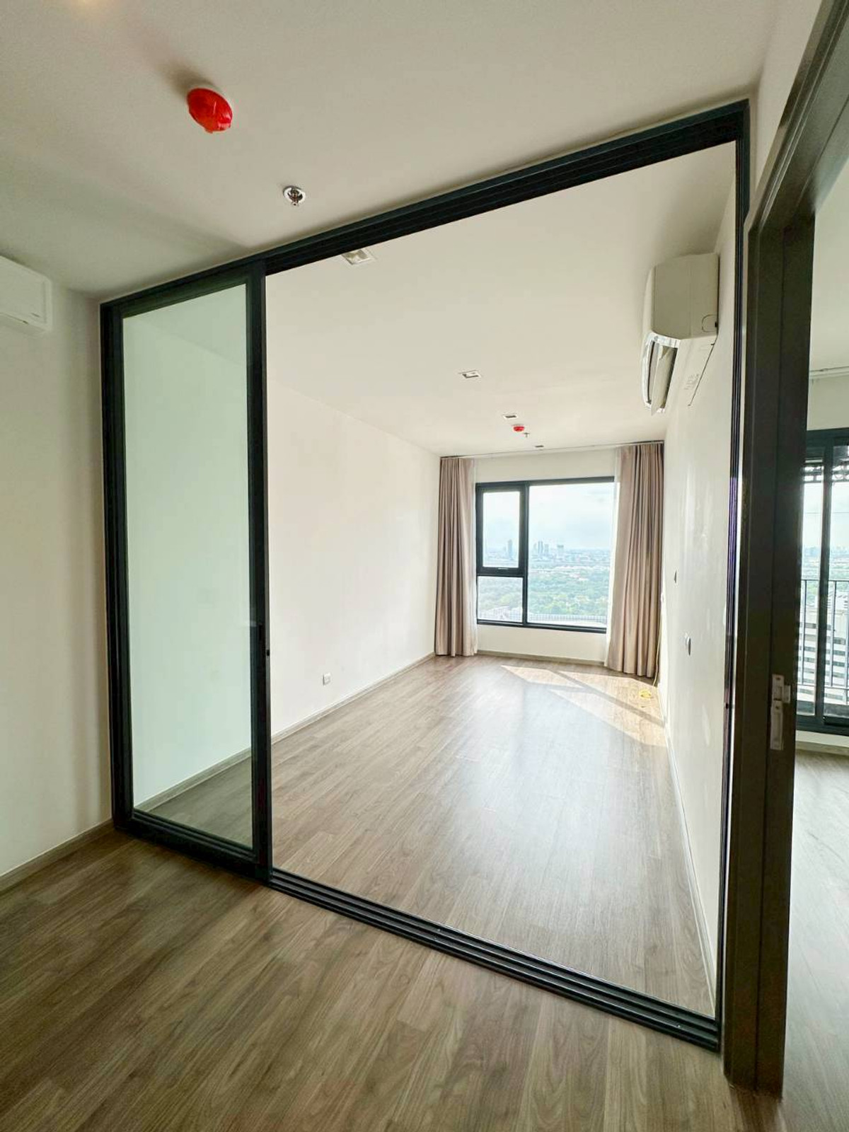 For SaleCondoLadprao, Central Ladprao : ✅ S-LVY120 ✅ Line : @p2nproperty