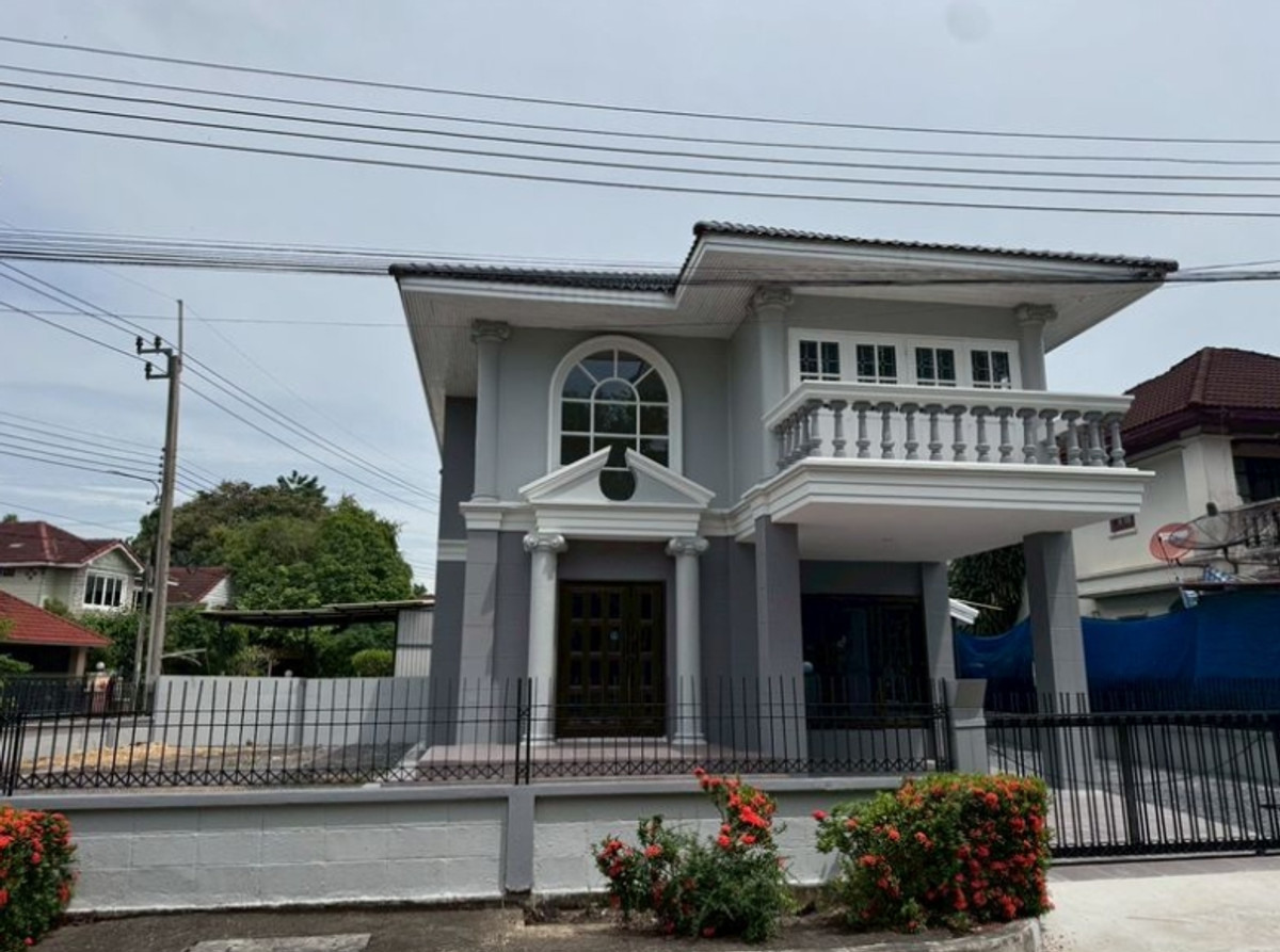 For SaleHouseMin Buri, Romklao : 2-story detached house for sale, Panya Lake Home Village, size 91 sq m., corner house, Main Road, Minburi, Nimitmai Road 28, opposite the park.