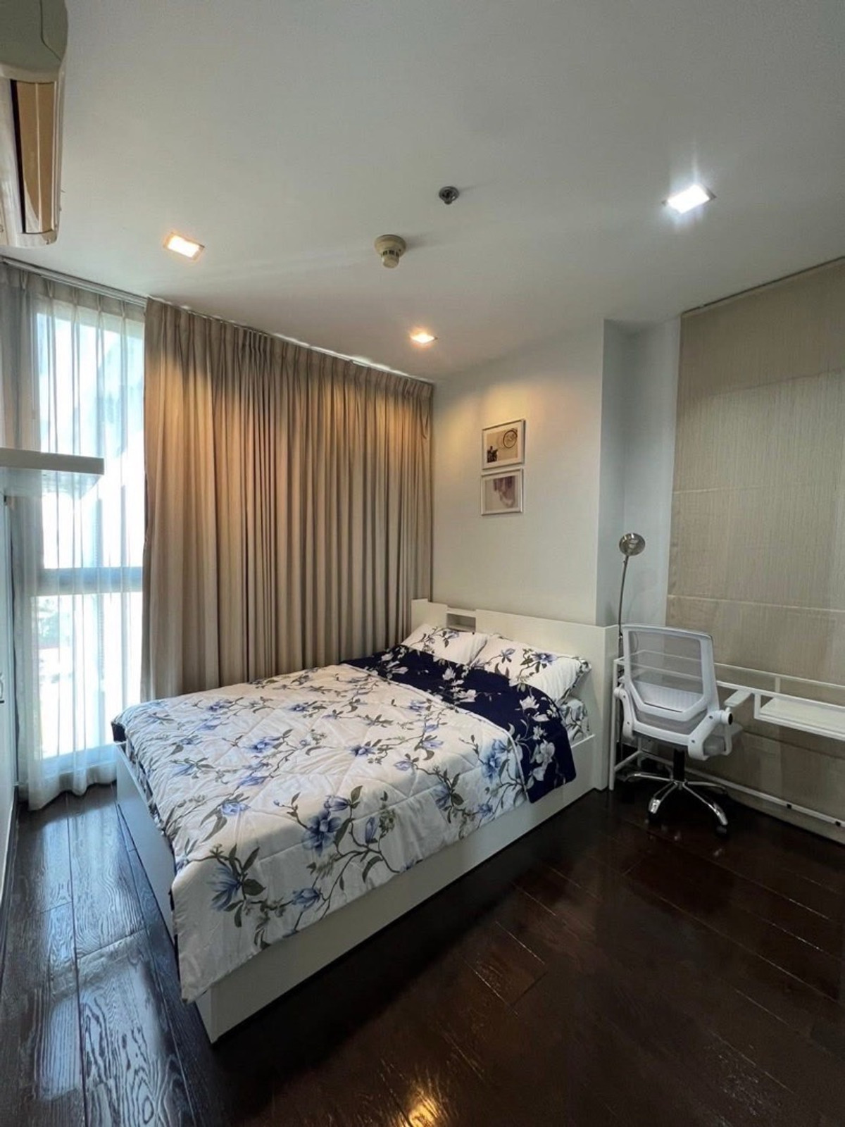 For RentCondoRatchathewi,Phayathai : For rent, IDEO Q Phayathai, 22nd floor, size 45 sq m., price 23,000 baht, near BTS Phayathai 🚝