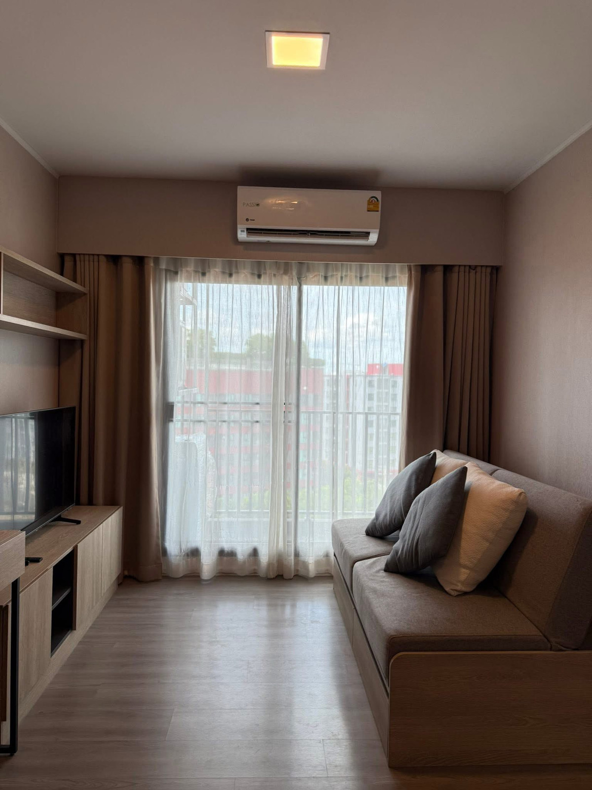 For RentCondoPathum Thani,Rangsit, Thammasat : 📣For rent Dcondo Hideaway Rangsit 📣 Best price in the project. You can make an appointment to see the room. There are many locations to choose from. 📞 091 7503016 Kat. Happy to give advice to everyone.