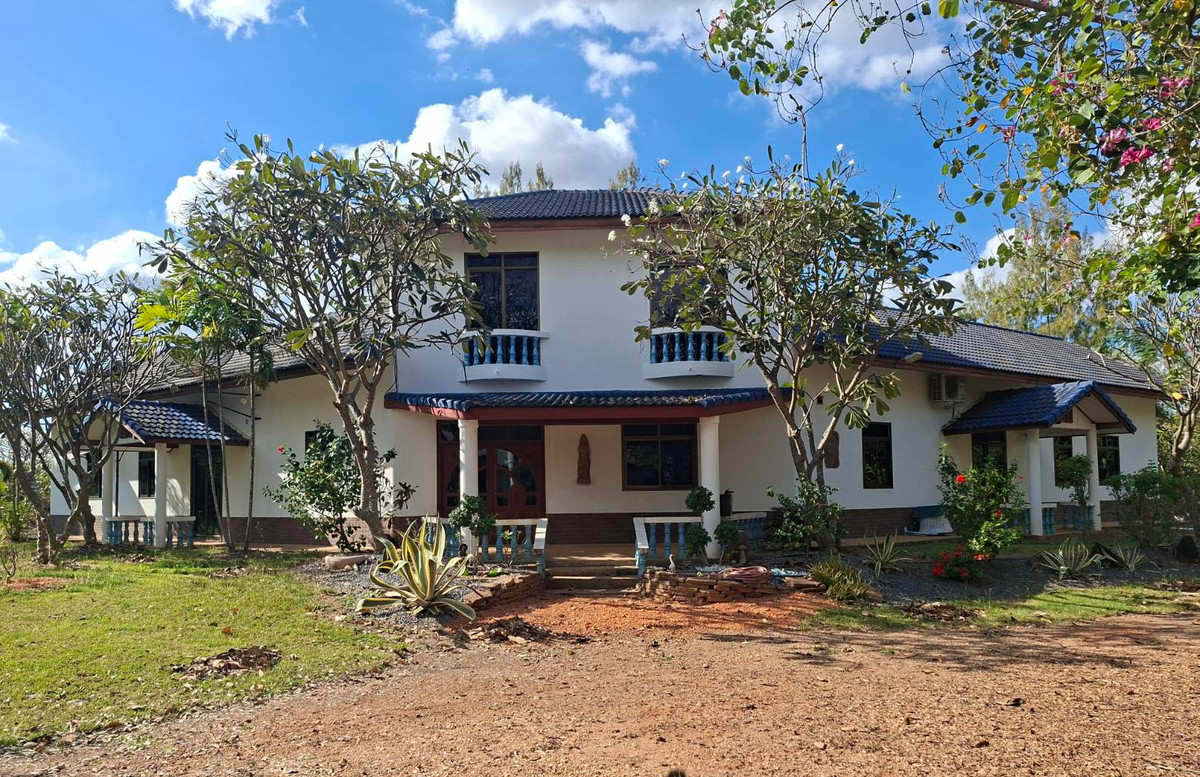 ขายที่ดินชัยภูมิ : ขายที่ดินพร้อมบ้าน ราคาถูก อำเภอจัตุรัส จังหวัดชัยภูมิ