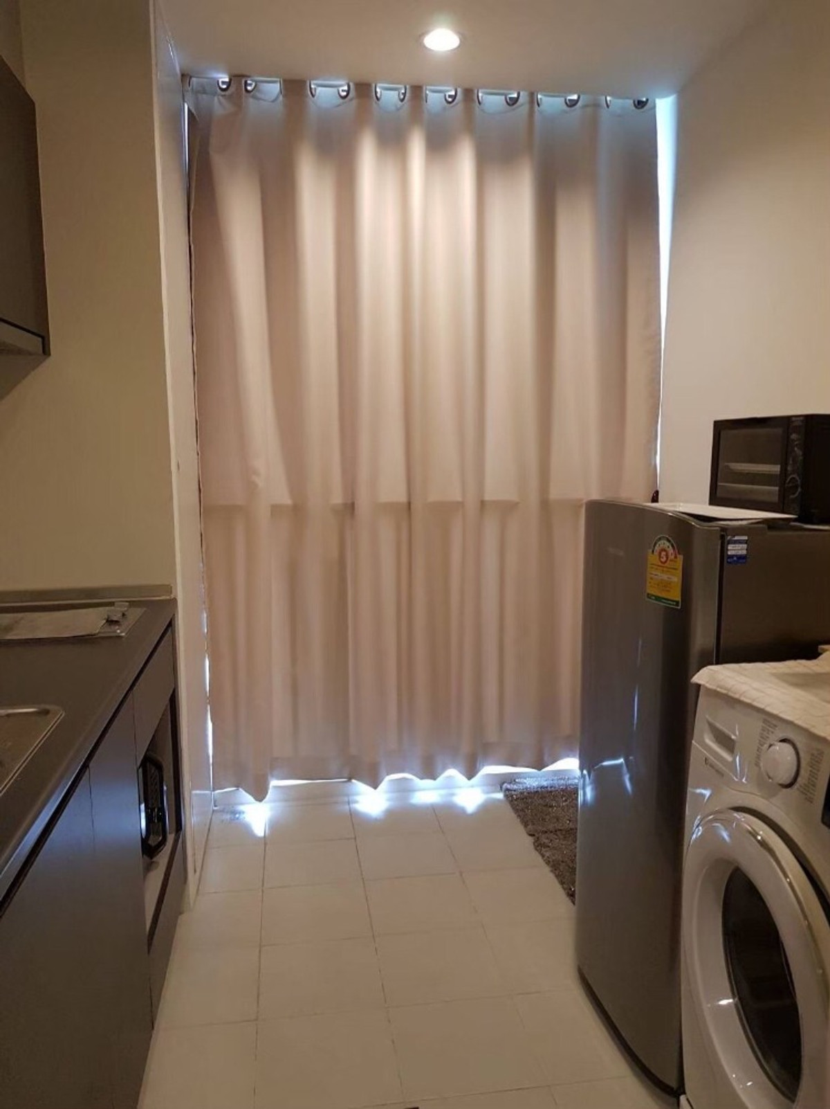 ให้เช่าคอนโดพระราม 9 เพชรบุรีตัดใหม่ RCA : ✅ TB9R128 ✅ Line : @p2nproperty