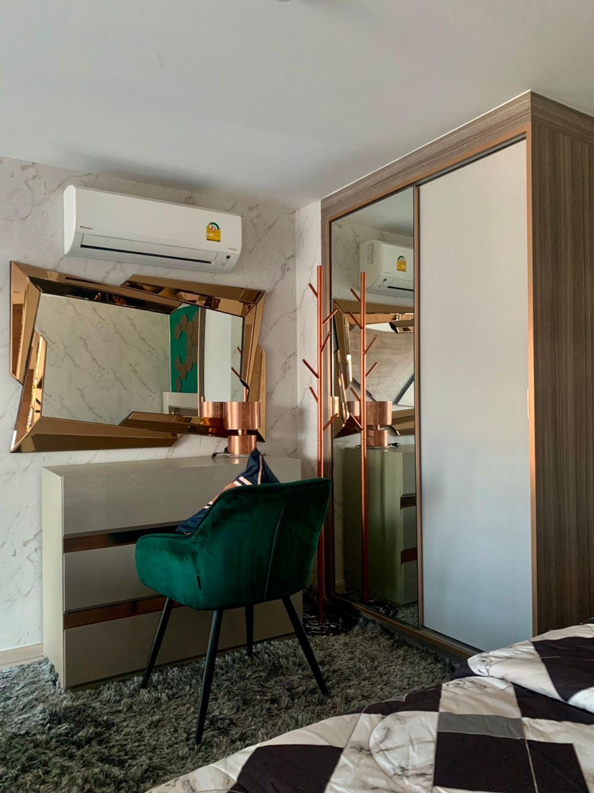 ขายคอนโดวิภาวดี ดอนเมือง หลักสี่ : ✨ พร้อมขายห้องสวย หายาก  KnightsBridge Phaholyothin–Interchange | Live–Work Luxury Duplex  