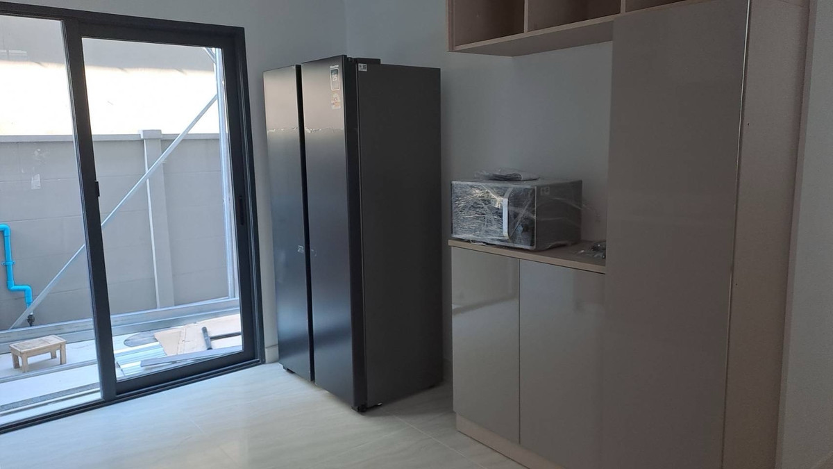 For RentTownhomeKasetsart, Ratchayothin : Single house for rent Baan Klang Muang Classe Ratchayothin (ClasseRatchayothin), new house, never lived in.